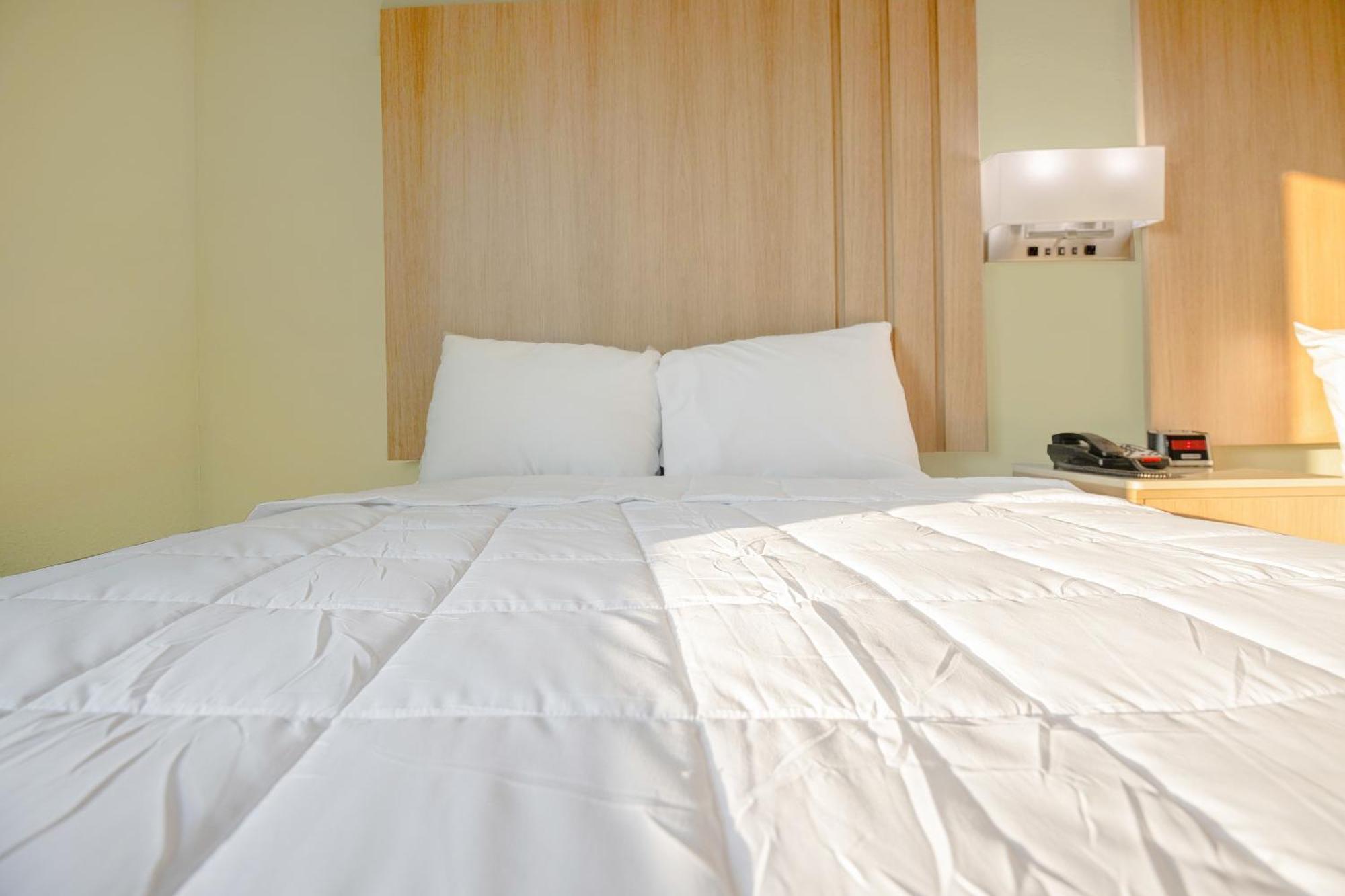 Oyo Hotel Adairsville Calhoun South I-75 ภายนอก รูปภาพ